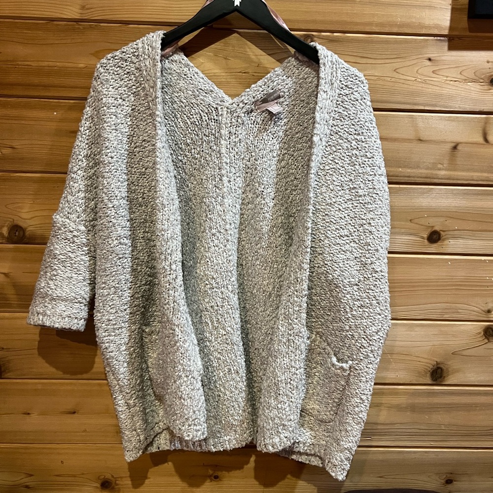 Forever 21 Short Sleeve Grey Gray Open Cardigan Medium